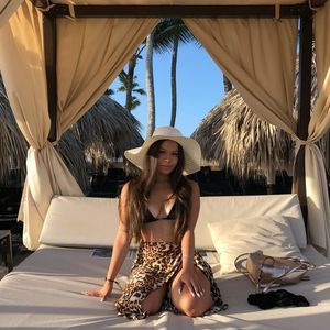 Meet your Posher, Martina